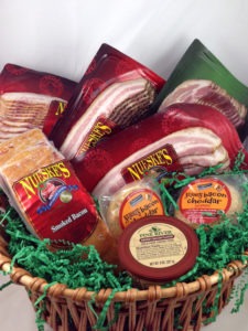 The WisconsinMade.com Nueske Bacon Assortment Gift Basket