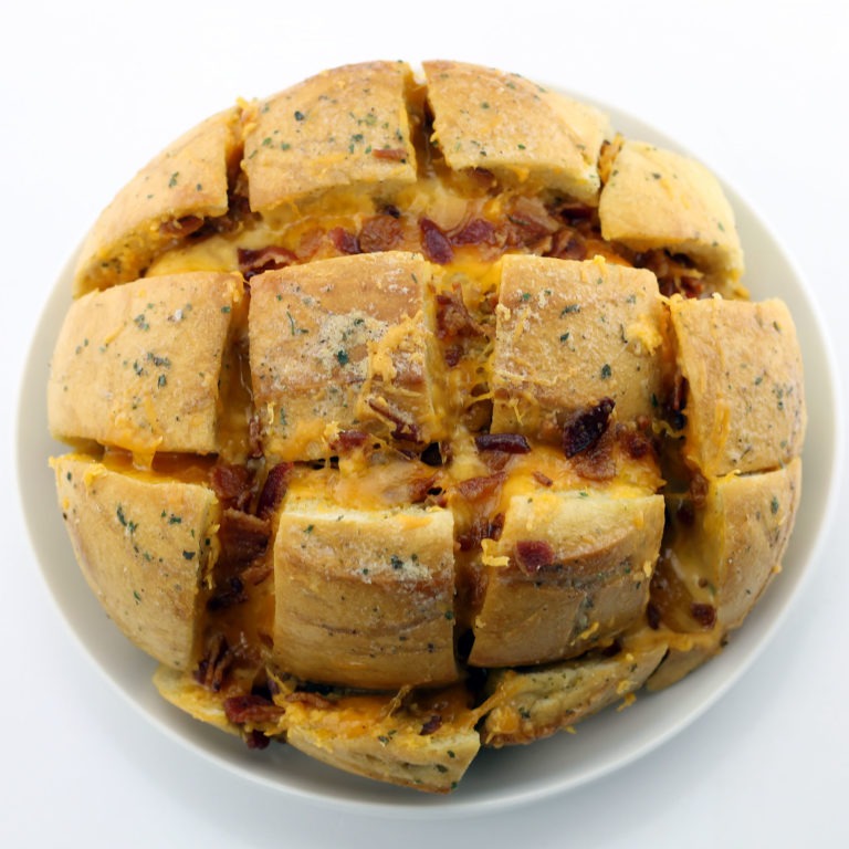 Cheddar Bacon Ranch Pull Apart Bread