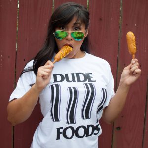 https://dudefoods.com/wp-content/uploads/2018/11/tshirt2-300x300.jpg