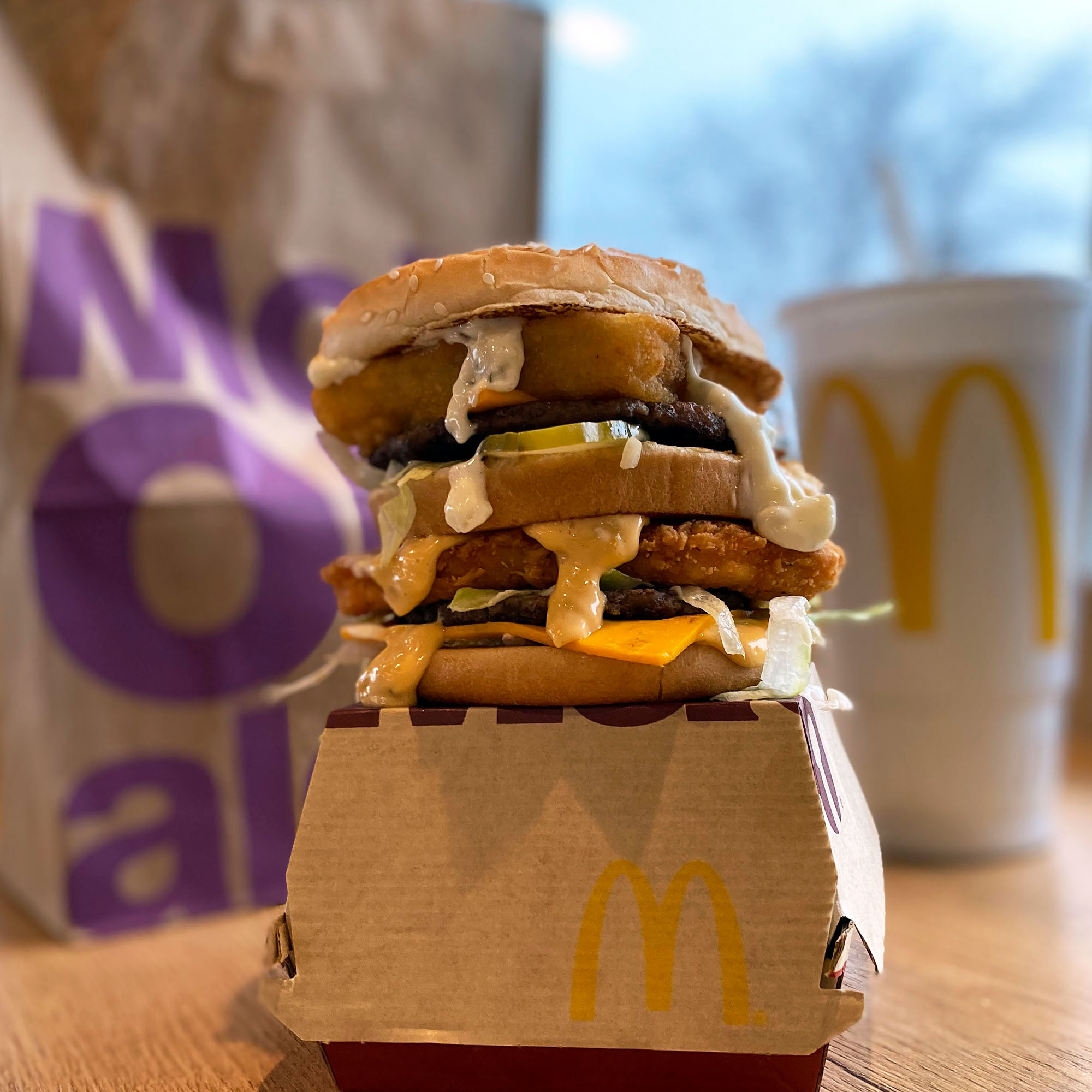 From burger. Биг Мак макдональдс. Гамбургер 2020 макдональдс. Биг мака экскаватор.